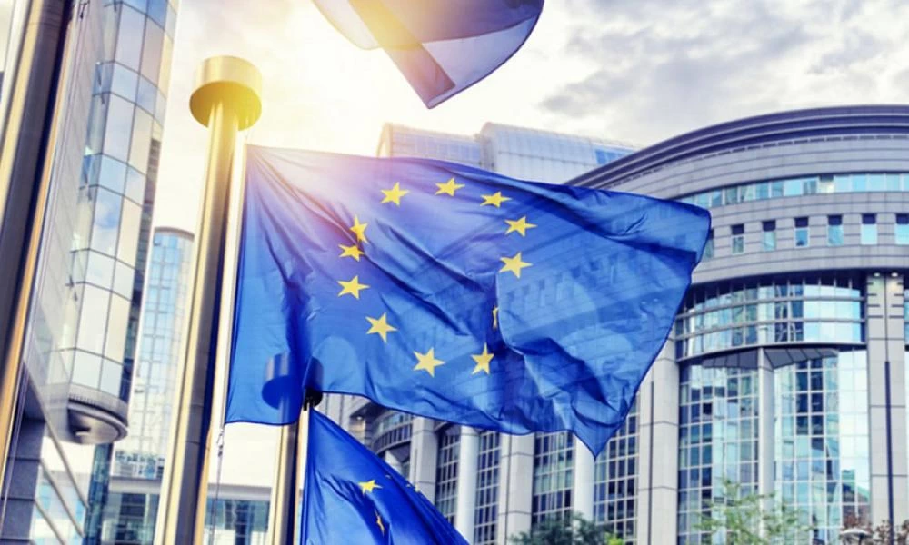 Κομισιόν: Άνοιξε ο δρόμος για την εκταμίευση 767 εκατ. ευρω το Δεκέμβριο